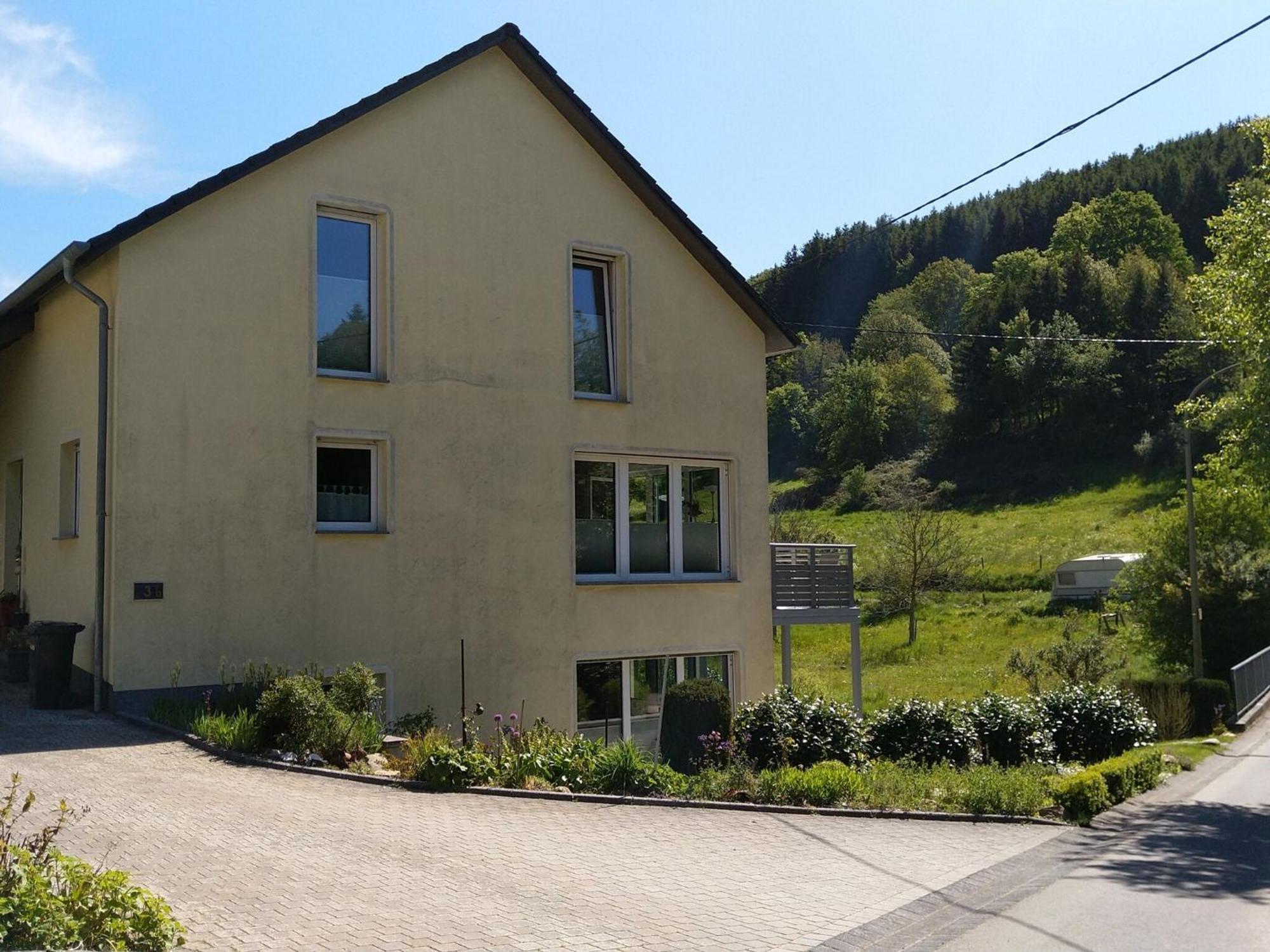 Apartment With Terrace And View Merschbach Extérieur photo